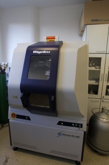 X-ray powder diffractometer Rigaku SmartLab 3kW