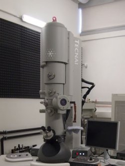 Transmission electron microscope 200 kV